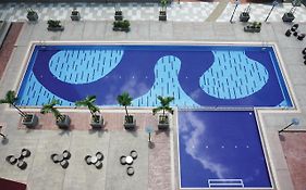 Utm Hotel & Residence